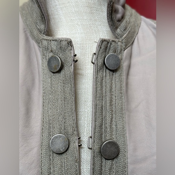 Joie sz MD soft lamb leather taupe jacket w detailing brushed silver buttons - Picture 8 of 16